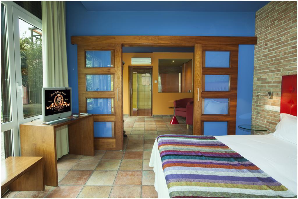 Hotel Ibaiondo Olave Екстериор снимка